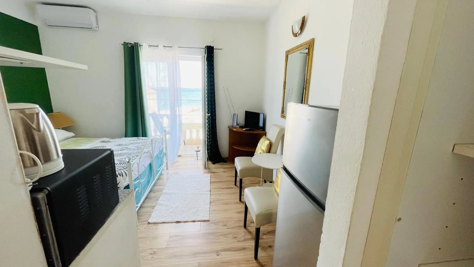 Apartments Esperanza Pašman